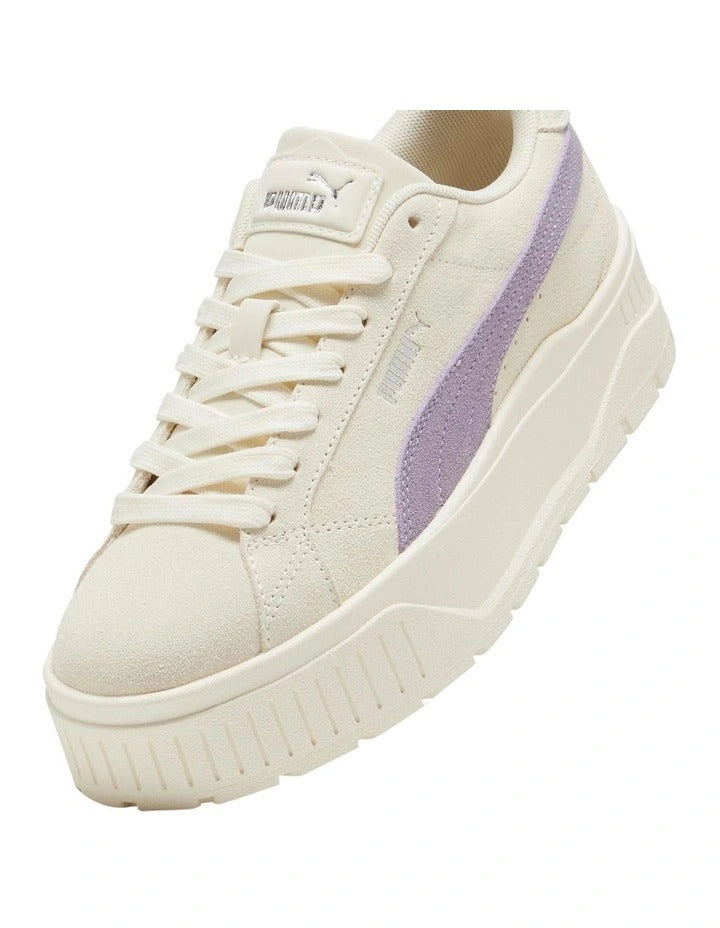 Puma Karmen II in, view 3