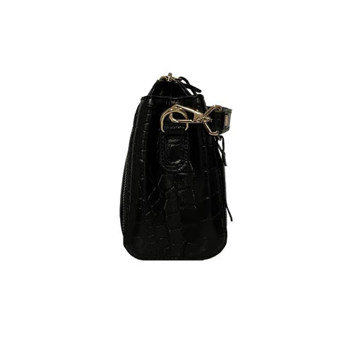 LeatherLuxe black leather handbag for women — elegant shoulder bag with premium finish and stylish gold accents