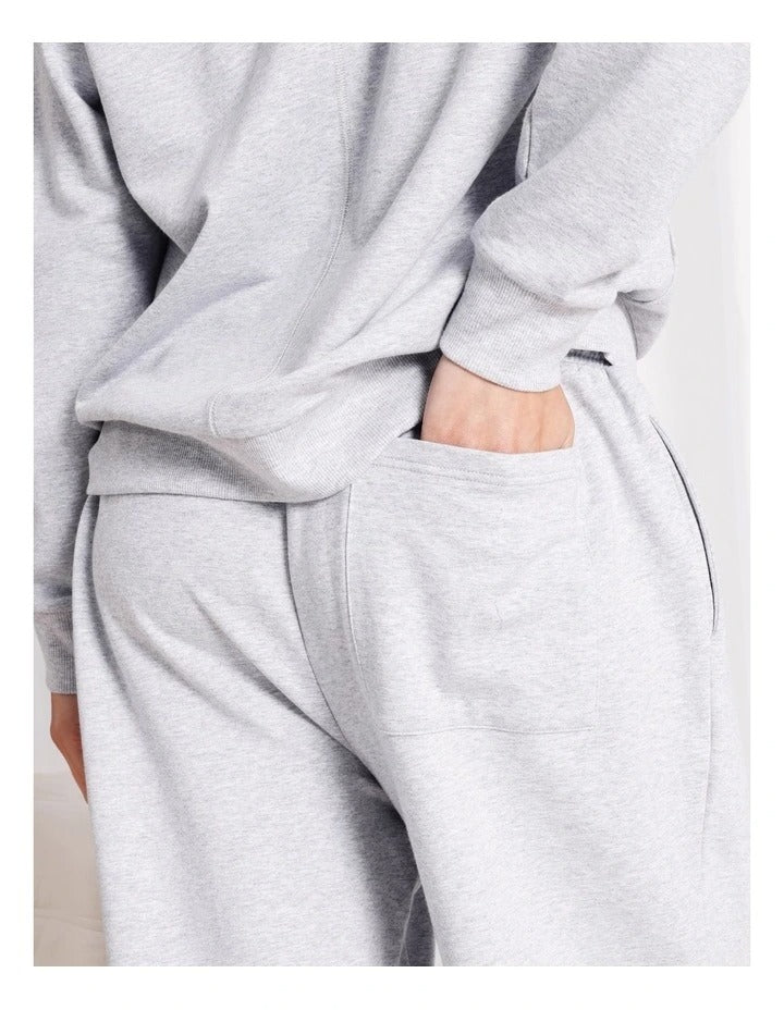Chloe & Lola Loungewear Cuffed Sweat Pants in Grey Marle, view 4