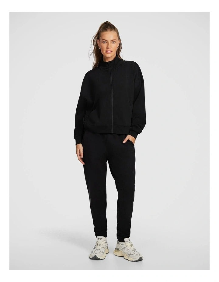 Rockwear Travel Zip Through in Black, view 5
