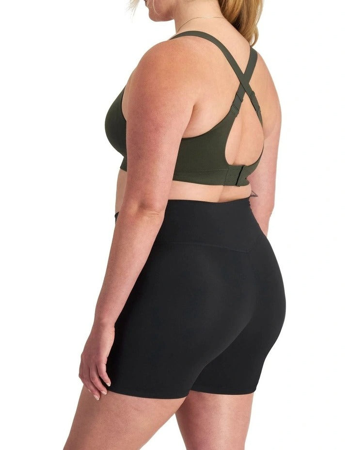 Bonds Move Seamless Bralette in Green, view 4