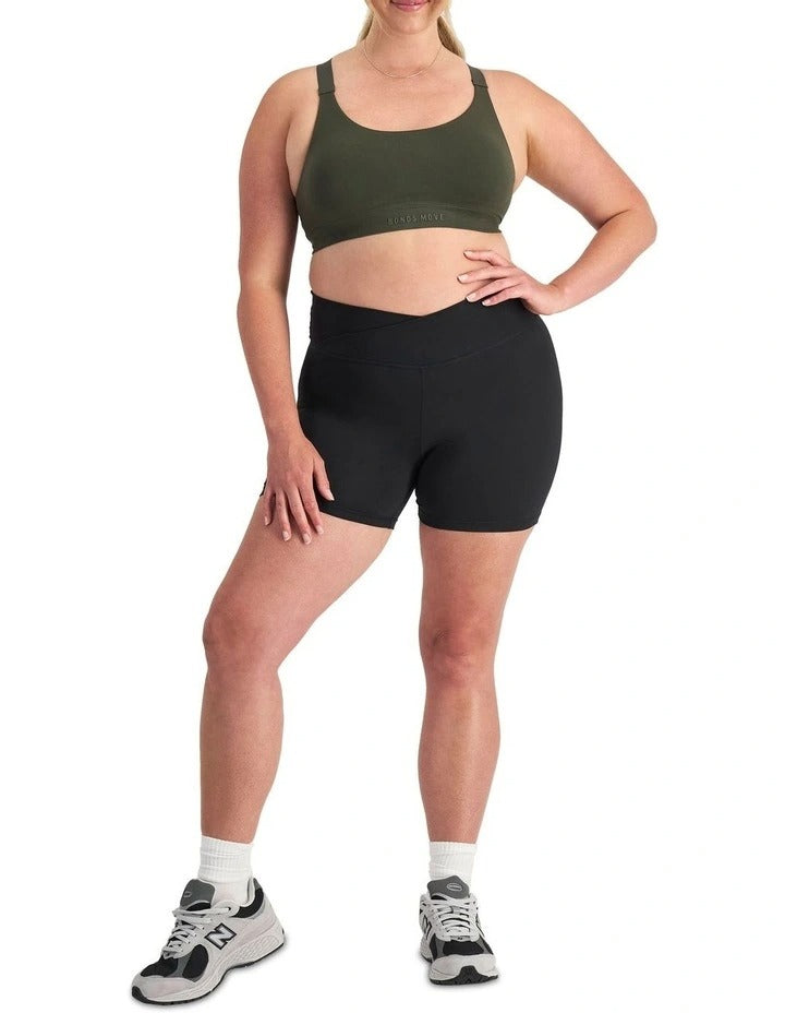 Bonds Move Seamless Bralette in Green, view 5
