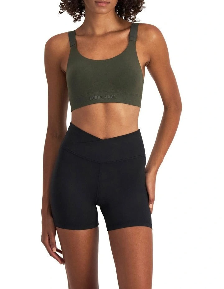 Bonds Move Seamless Bralette in Green, view 6