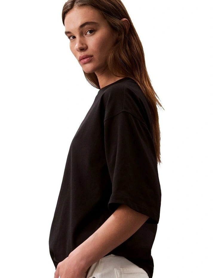 Calvin Klein Jeans Oversized Bold Logo T-Shirt in Black, view 3