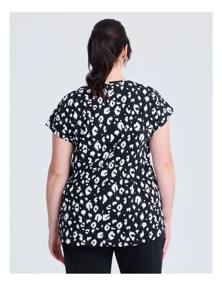 Taking Shape Cotton Active Graphic T-shirt in Print, view 2