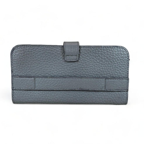 Genuine gray leather clutch with matching card holder, stylish and elegant women’s accessory for everyday and formal occasions.