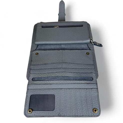 Genuine gray leather clutch with matching card holder, stylish and elegant women’s accessory for everyday and formal occasions.