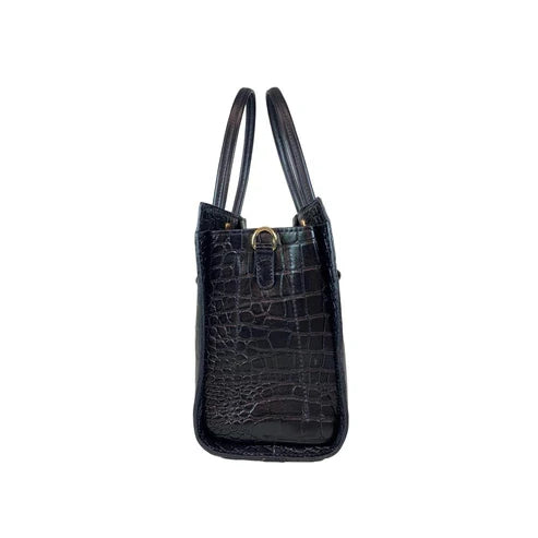 Black Women’s Leather Handbag – LeatherLuxe Shoulder Bag