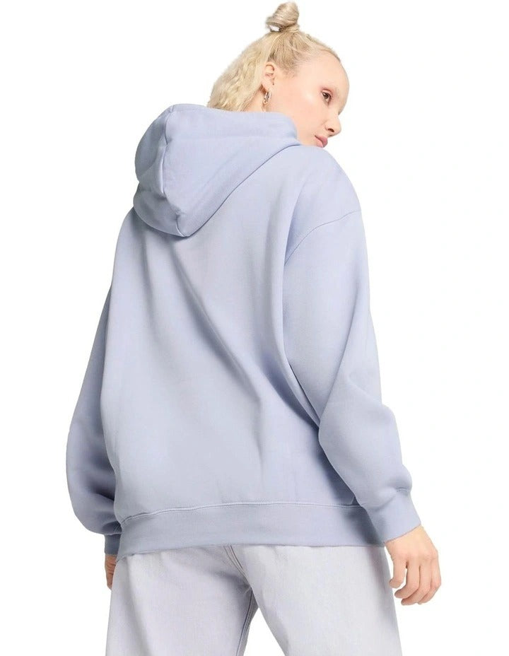 Puma Ess Oversized Hoodie with embroidered Cat Logo, adjustable hood, ribbed cuffs and hem – casual unisex streetwear