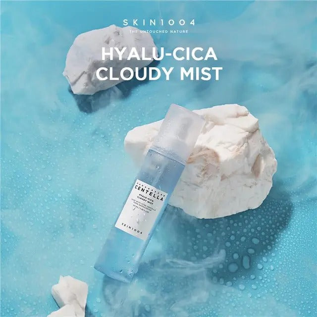Hydrating mist with Centella and hyaluronic acid for glowing skin