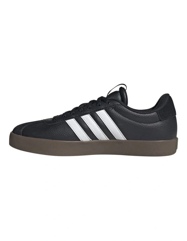 Adidas VL Court 3.0 women’s shoes with coated leather upper and low heel, stylish skater-inspired trainers in white with vulcanised outsole