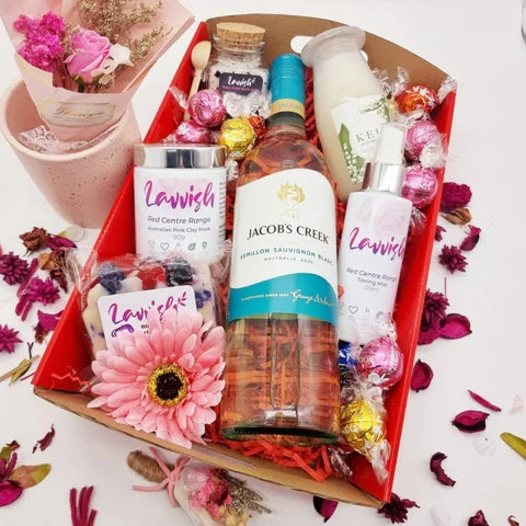 Lavvish Pamper Pack with Wine – Luxury Pamper Gift Set